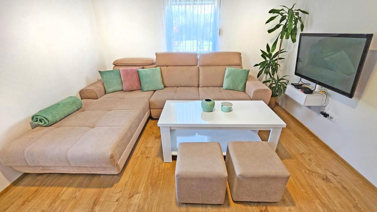 Holiday Home Natura With Private Pool Mostar Buitenkant foto