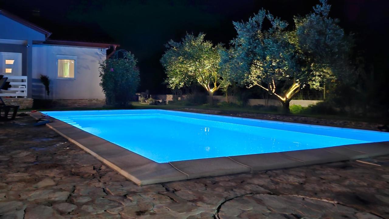 Holiday Home Natura With Private Pool Mostar Buitenkant foto