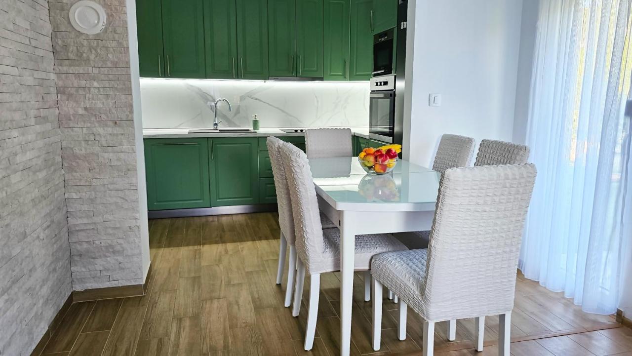 Holiday Home Natura With Private Pool Mostar Buitenkant foto